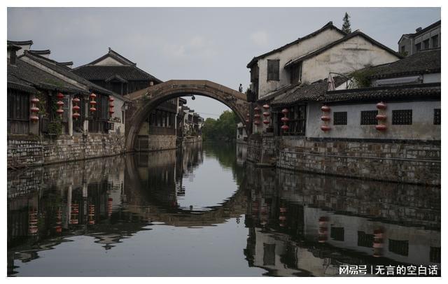 智能问答网页-膝盖关节酸痛,小腿有酸胀感.怎么治疗或缺什么维生素,快速找到问题的答案